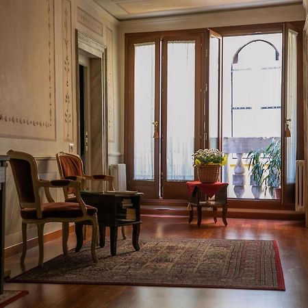 Hidden Gem In Venice Luaran gambar