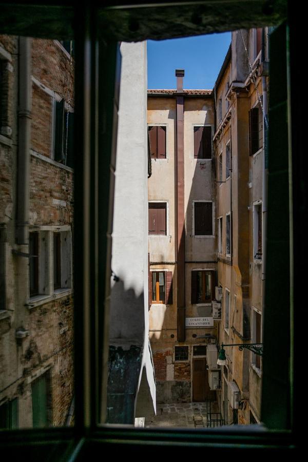 Hidden Gem In Venice Luaran gambar